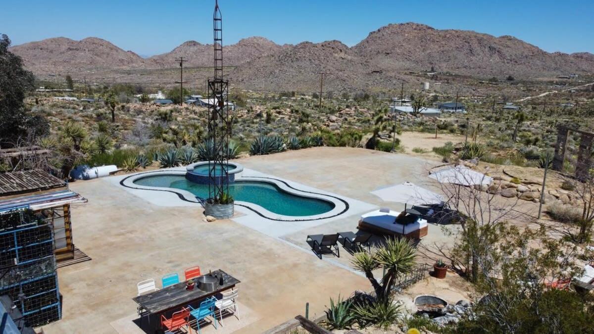 Renovated Lodge - Room 3 With Pool Access Joshua Tree Εξωτερικό φωτογραφία