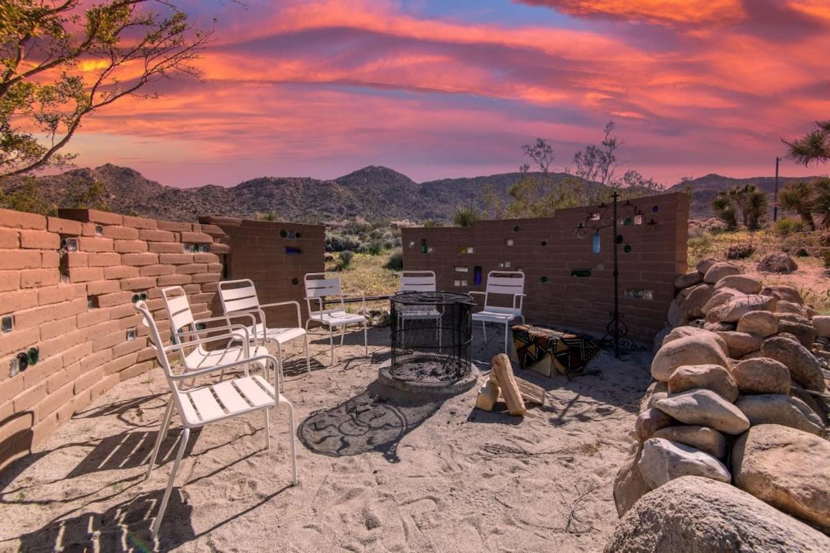Renovated Lodge - Room 3 With Pool Access Joshua Tree Εξωτερικό φωτογραφία